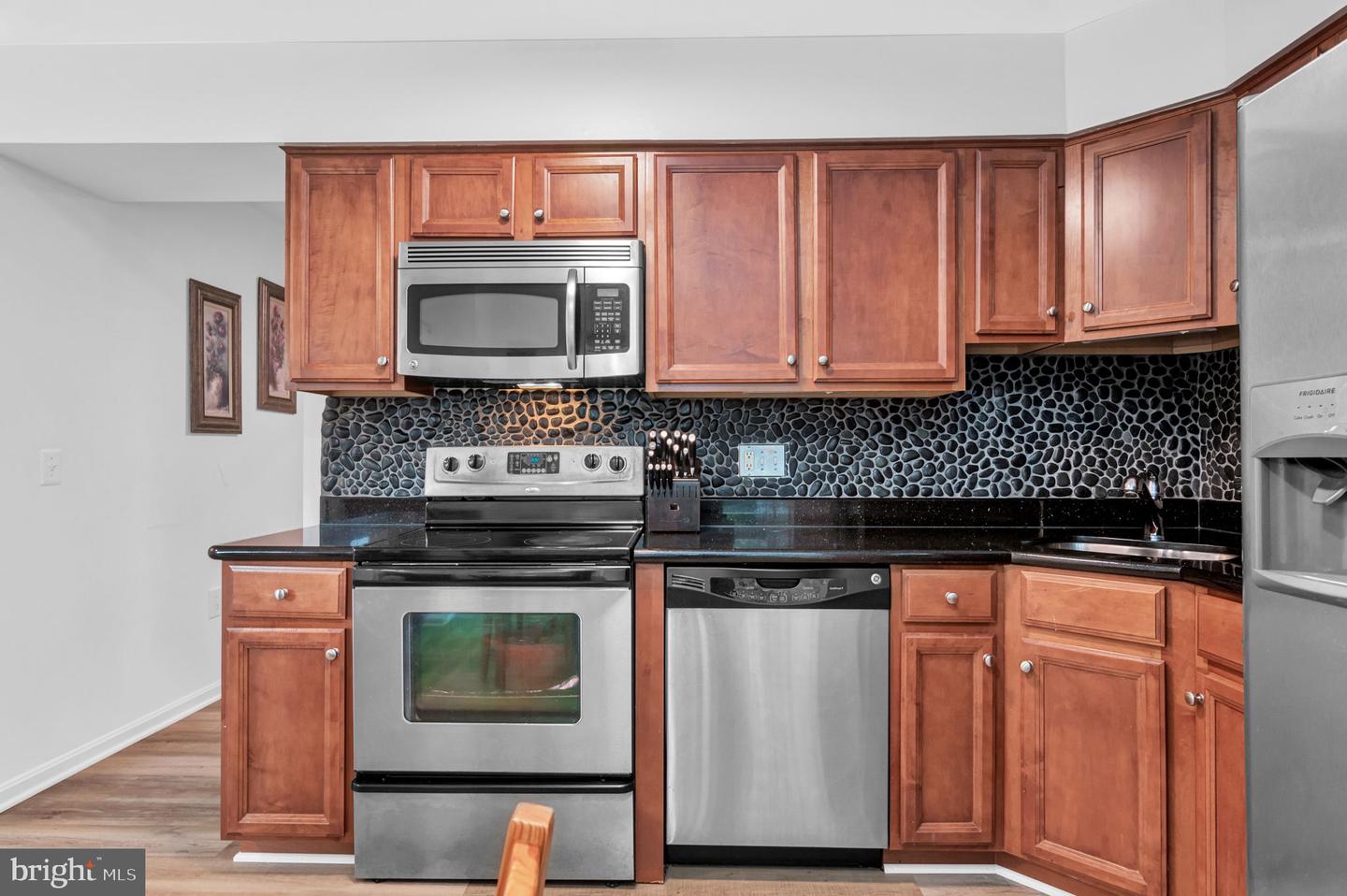 3704 PERSIMMON CIR, FAIRFAX, Virginia 22031, 3 Bedrooms Bedrooms, ,2 BathroomsBathrooms,Residential,For sale,3704 PERSIMMON CIR,VAFX2261924 MLS # VAFX2261924