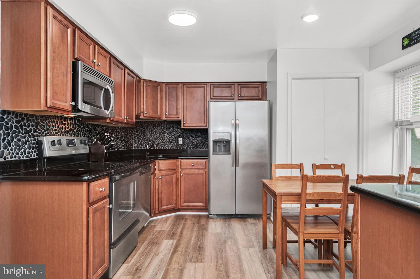 3704 PERSIMMON CIR, FAIRFAX, Virginia 22031, 3 Bedrooms Bedrooms, ,2 BathroomsBathrooms,Residential,For sale,3704 PERSIMMON CIR,VAFX2261924 MLS # VAFX2261924