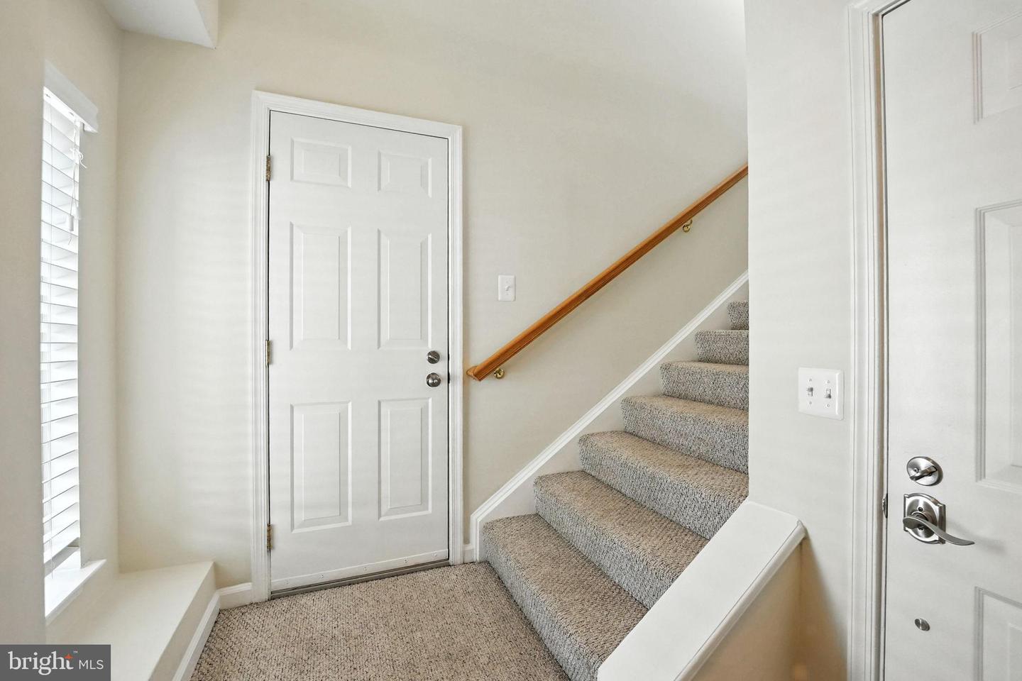 45061 BRAE TER #202, ASHBURN, Virginia 20147, 2 Bedrooms Bedrooms, 4 Rooms Rooms,2 BathroomsBathrooms,Residential,For sale,45061 BRAE TER #202,VALO2104778 MLS # VALO2104778
