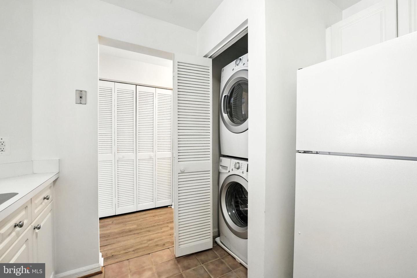 45061 BRAE TER #202, ASHBURN, Virginia 20147, 2 Bedrooms Bedrooms, 4 Rooms Rooms,2 BathroomsBathrooms,Residential,For sale,45061 BRAE TER #202,VALO2104778 MLS # VALO2104778