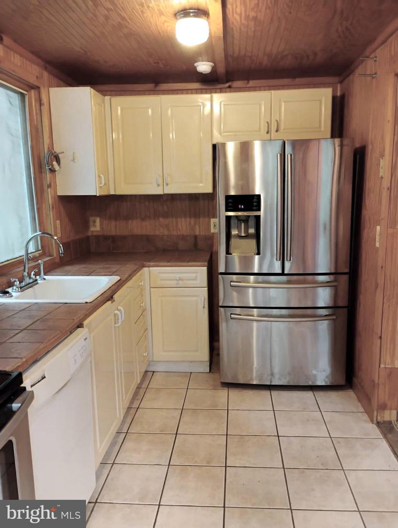 11784 MAYA LN, MANASSAS, Virginia 20112, 1 Bedroom Bedrooms, ,1 BathroomBathrooms,Residential,For sale,11784 MAYA LN,VAPW2101718 MLS # VAPW2101718