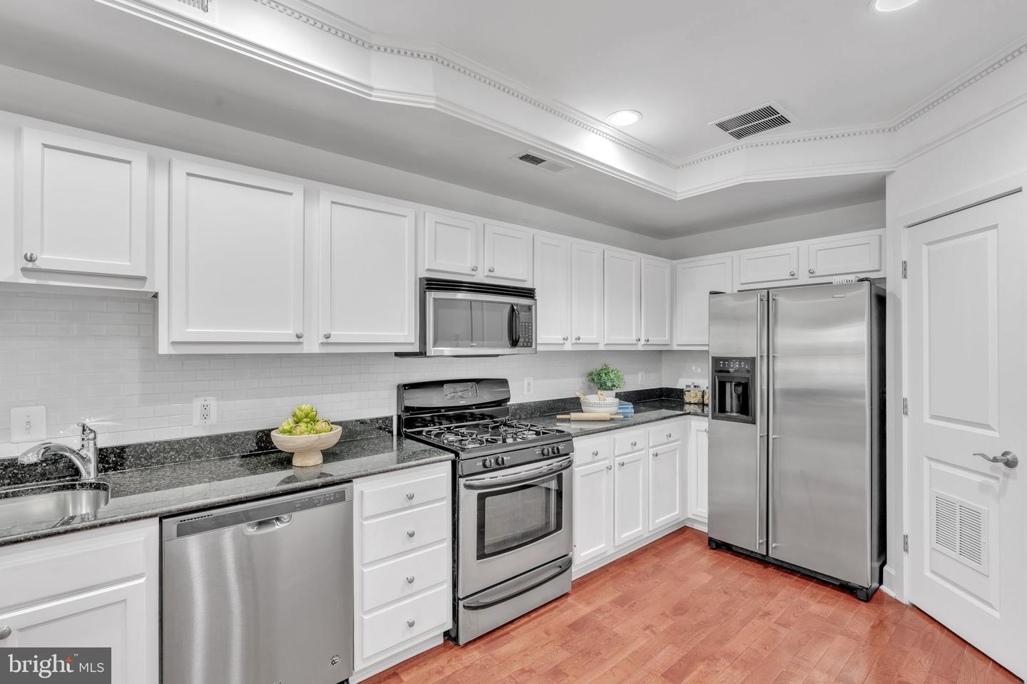 1526 8TH ST NW #2, WASHINGTON, District Of Columbia 20001, 3 Bedrooms Bedrooms, ,3 BathroomsBathrooms,Residential,For sale,1526 8TH ST NW #2,DCDC2215606 MLS # DCDC2215606