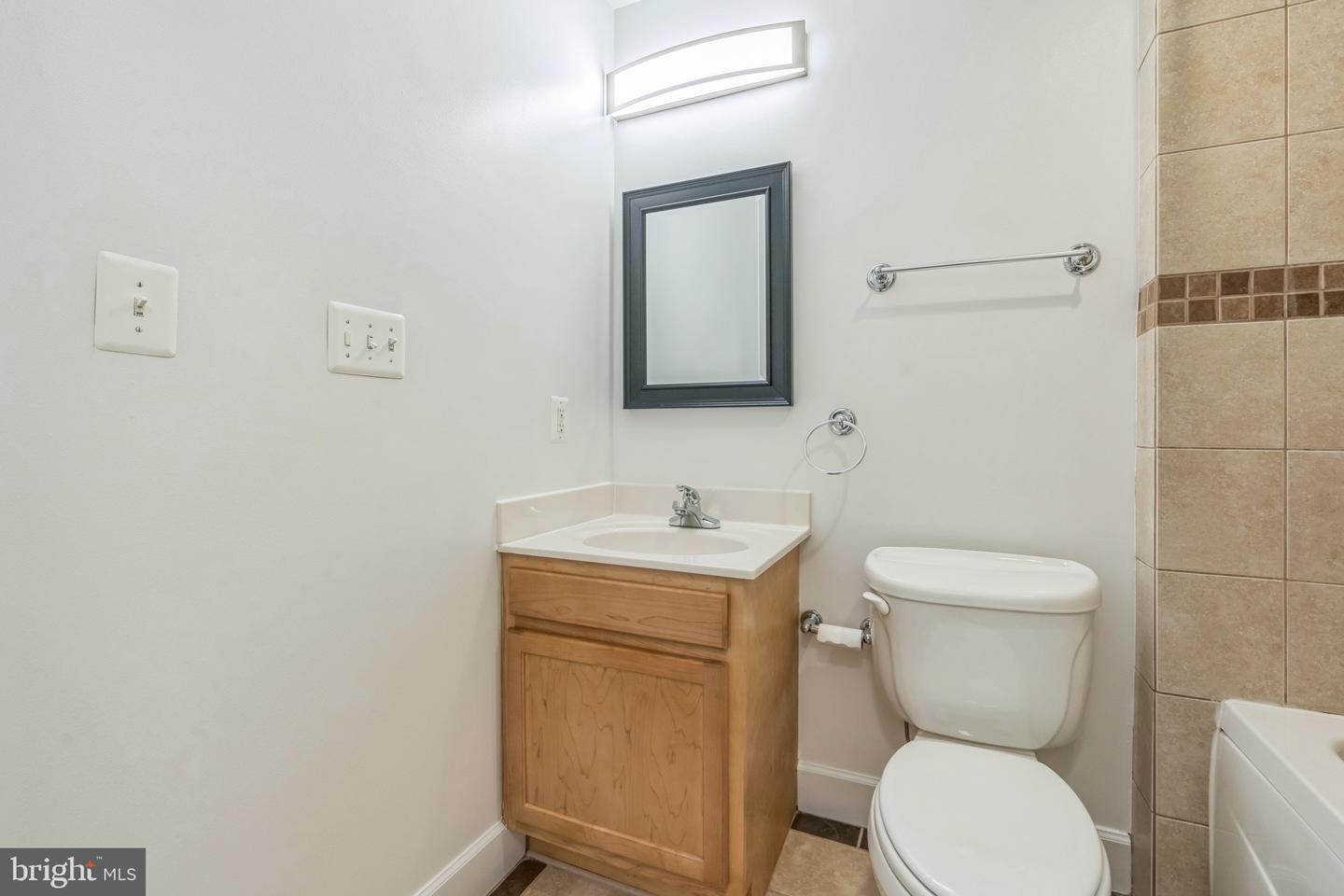 1526 8TH ST NW #2, WASHINGTON, District Of Columbia 20001, 3 Bedrooms Bedrooms, ,3 BathroomsBathrooms,Residential,For sale,1526 8TH ST NW #2,DCDC2215606 MLS # DCDC2215606
