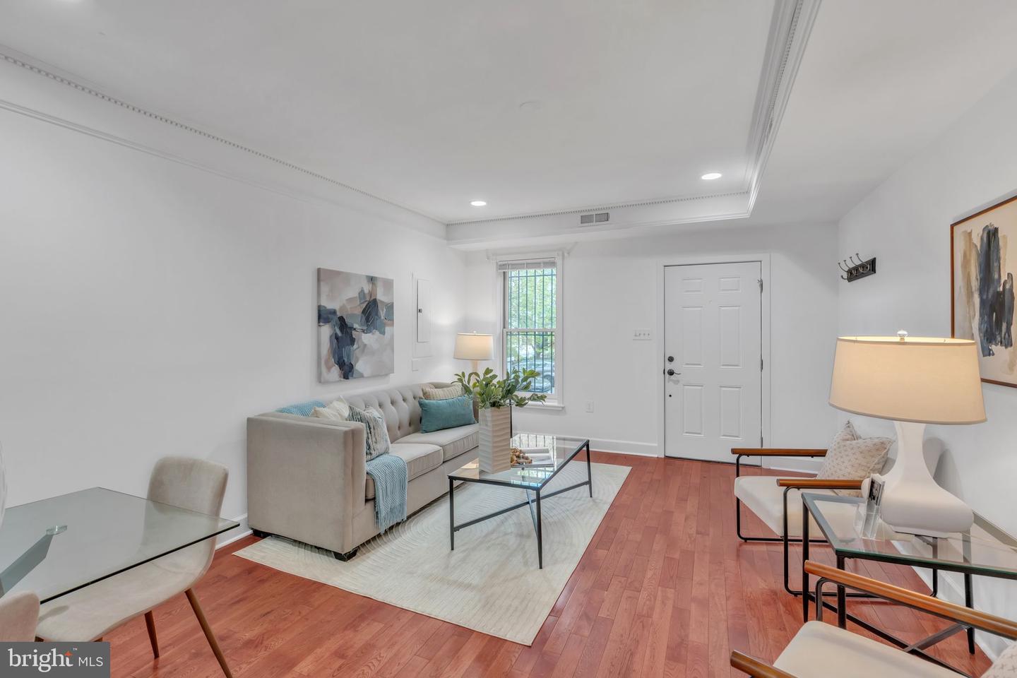 1526 8TH ST NW #2, WASHINGTON, District Of Columbia 20001, 3 Bedrooms Bedrooms, ,3 BathroomsBathrooms,Residential,For sale,1526 8TH ST NW #2,DCDC2215606 MLS # DCDC2215606