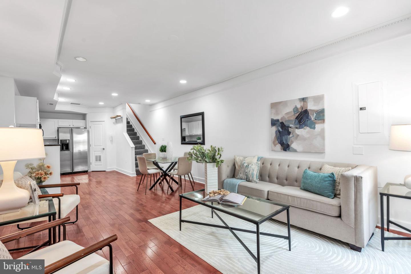1526 8TH ST NW #2, WASHINGTON, District Of Columbia 20001, 3 Bedrooms Bedrooms, ,3 BathroomsBathrooms,Residential,For sale,1526 8TH ST NW #2,DCDC2215606 MLS # DCDC2215606