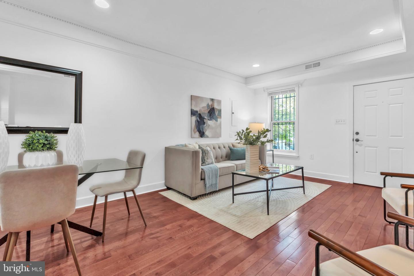 1526 8TH ST NW #2, WASHINGTON, District Of Columbia 20001, 3 Bedrooms Bedrooms, ,3 BathroomsBathrooms,Residential,For sale,1526 8TH ST NW #2,DCDC2215606 MLS # DCDC2215606