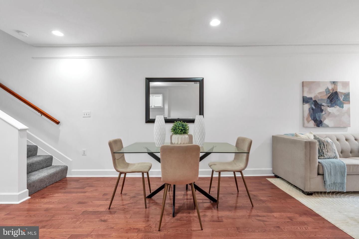 1526 8TH ST NW #2, WASHINGTON, District Of Columbia 20001, 3 Bedrooms Bedrooms, ,3 BathroomsBathrooms,Residential,For sale,1526 8TH ST NW #2,DCDC2215606 MLS # DCDC2215606