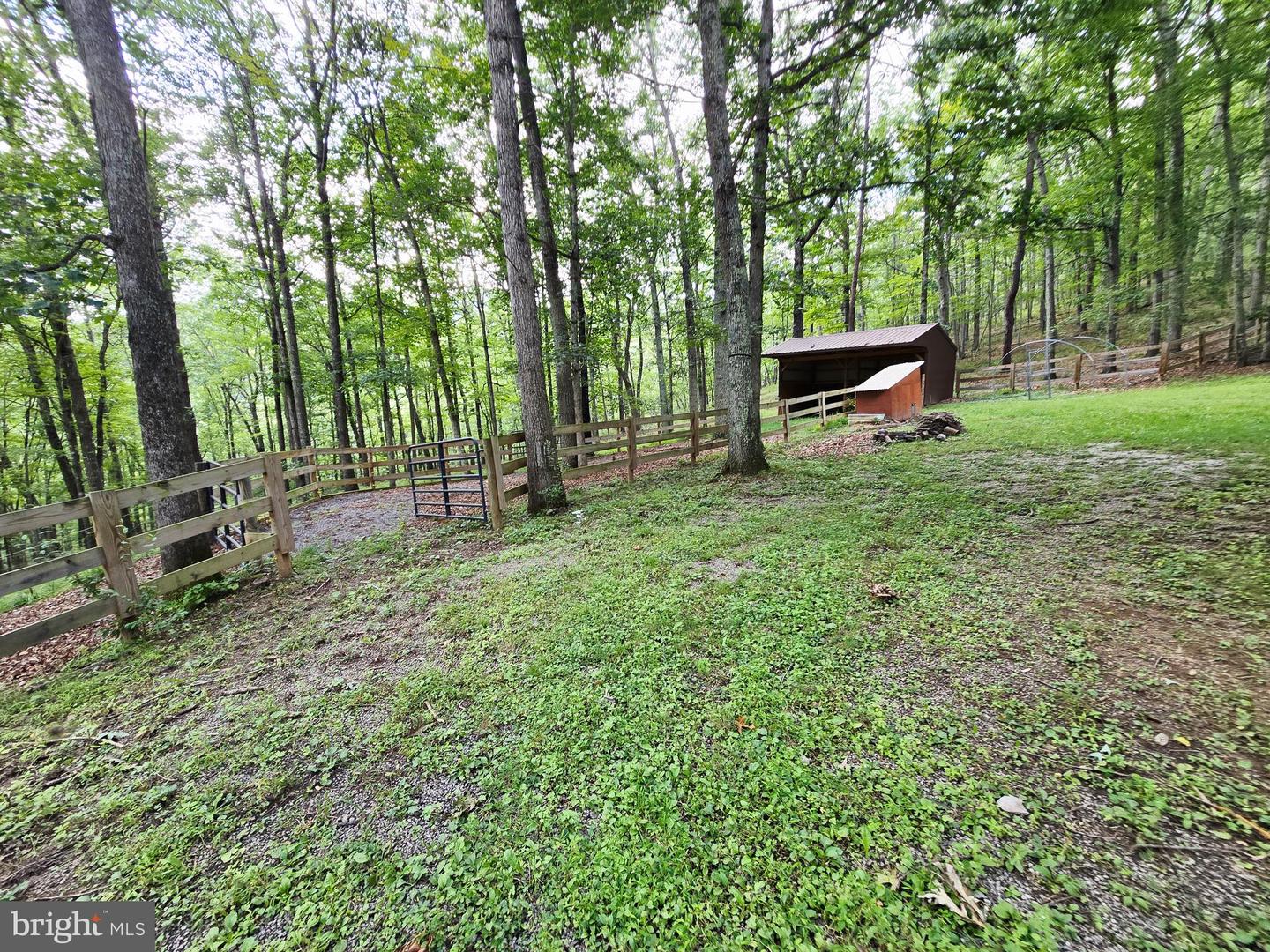227 DOGWOOD LN, MONTEREY, Virginia 24465, 2 Bedrooms Bedrooms, 6 Rooms Rooms,2 BathroomsBathrooms,Residential,For sale,227 DOGWOOD LN,VAHL2000058 MLS # VAHL2000058