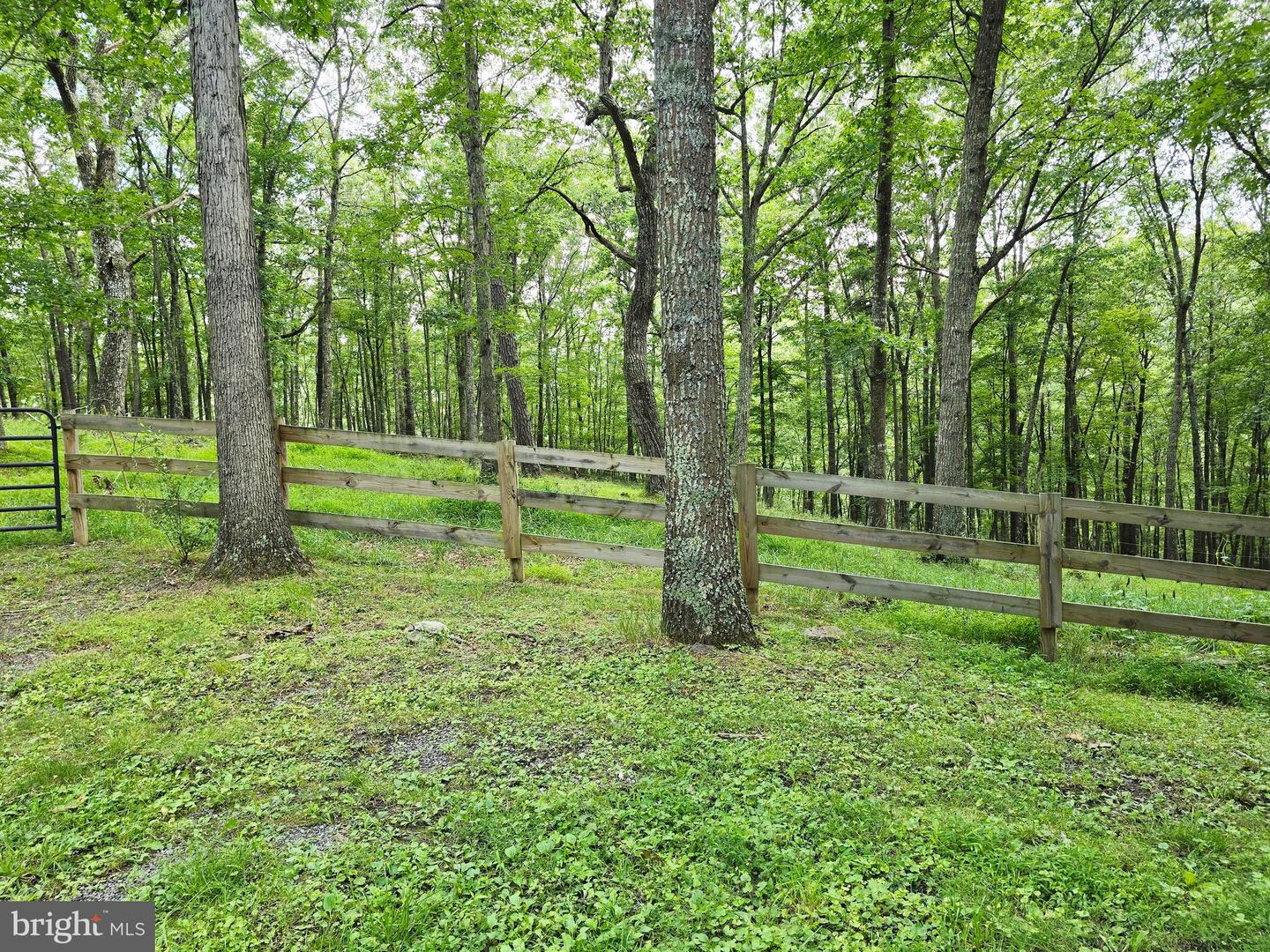 227 DOGWOOD LN, MONTEREY, Virginia 24465, 2 Bedrooms Bedrooms, 6 Rooms Rooms,2 BathroomsBathrooms,Residential,For sale,227 DOGWOOD LN,VAHL2000058 MLS # VAHL2000058
