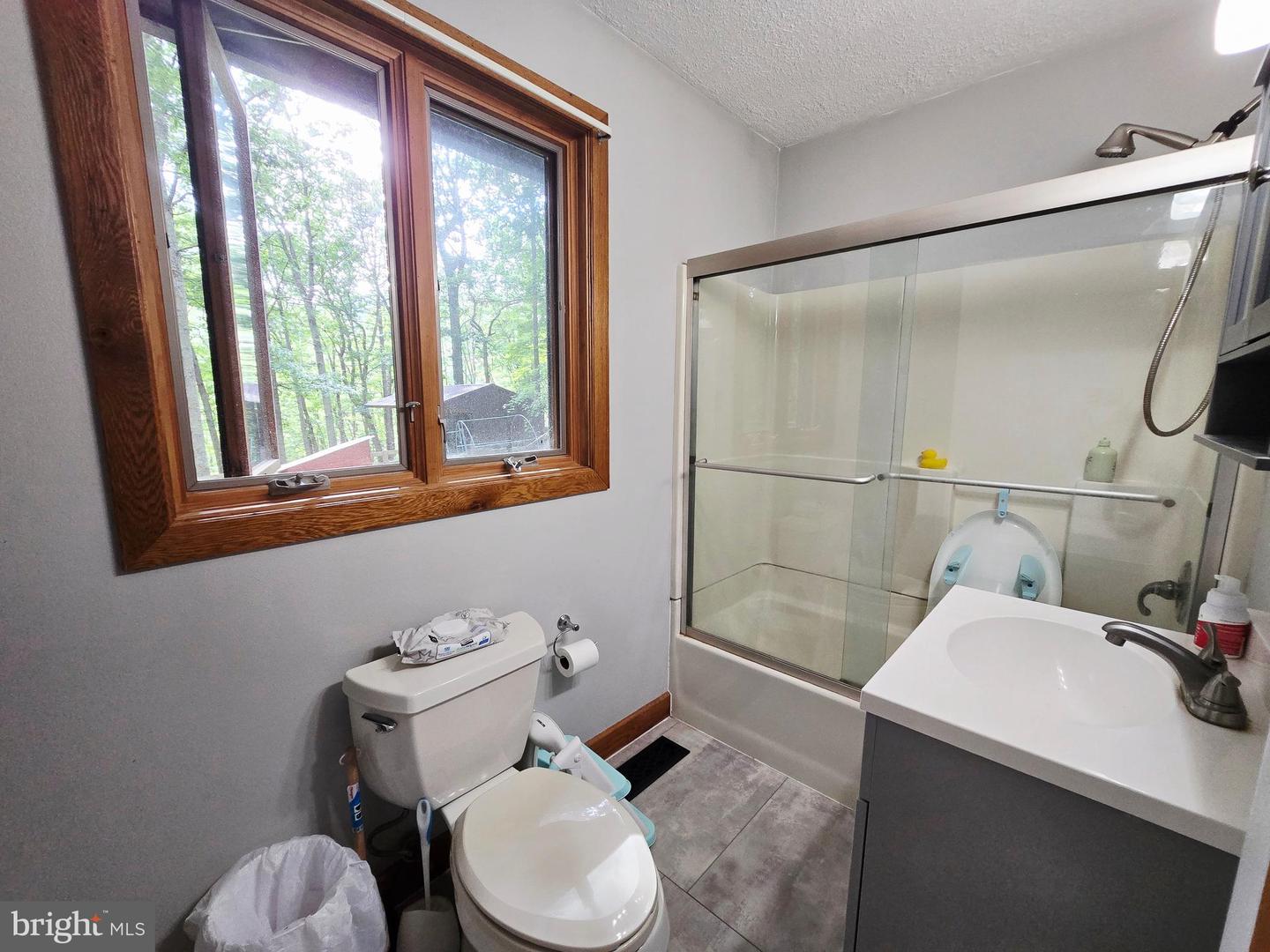 227 DOGWOOD LN, MONTEREY, Virginia 24465, 2 Bedrooms Bedrooms, 6 Rooms Rooms,2 BathroomsBathrooms,Residential,For sale,227 DOGWOOD LN,VAHL2000058 MLS # VAHL2000058