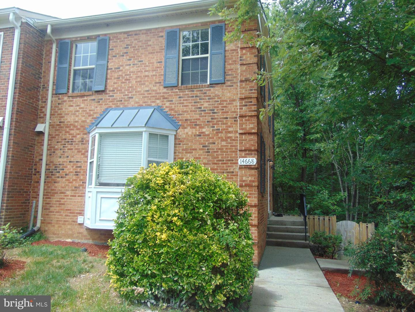 14668 FOX GLOVE CT, WOODBRIDGE, Virginia 22193, 3 Bedrooms Bedrooms, ,2 BathroomsBathrooms,Residential,For sale,14668 FOX GLOVE CT,VAPW2101724 MLS # VAPW2101724