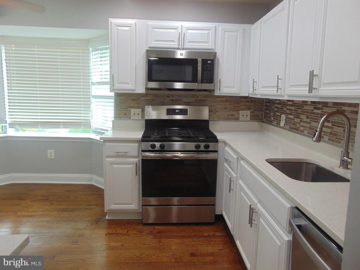 14668 FOX GLOVE CT, WOODBRIDGE, Virginia 22193, 3 Bedrooms Bedrooms, ,2 BathroomsBathrooms,Residential,For sale,14668 FOX GLOVE CT,VAPW2101724 MLS # VAPW2101724