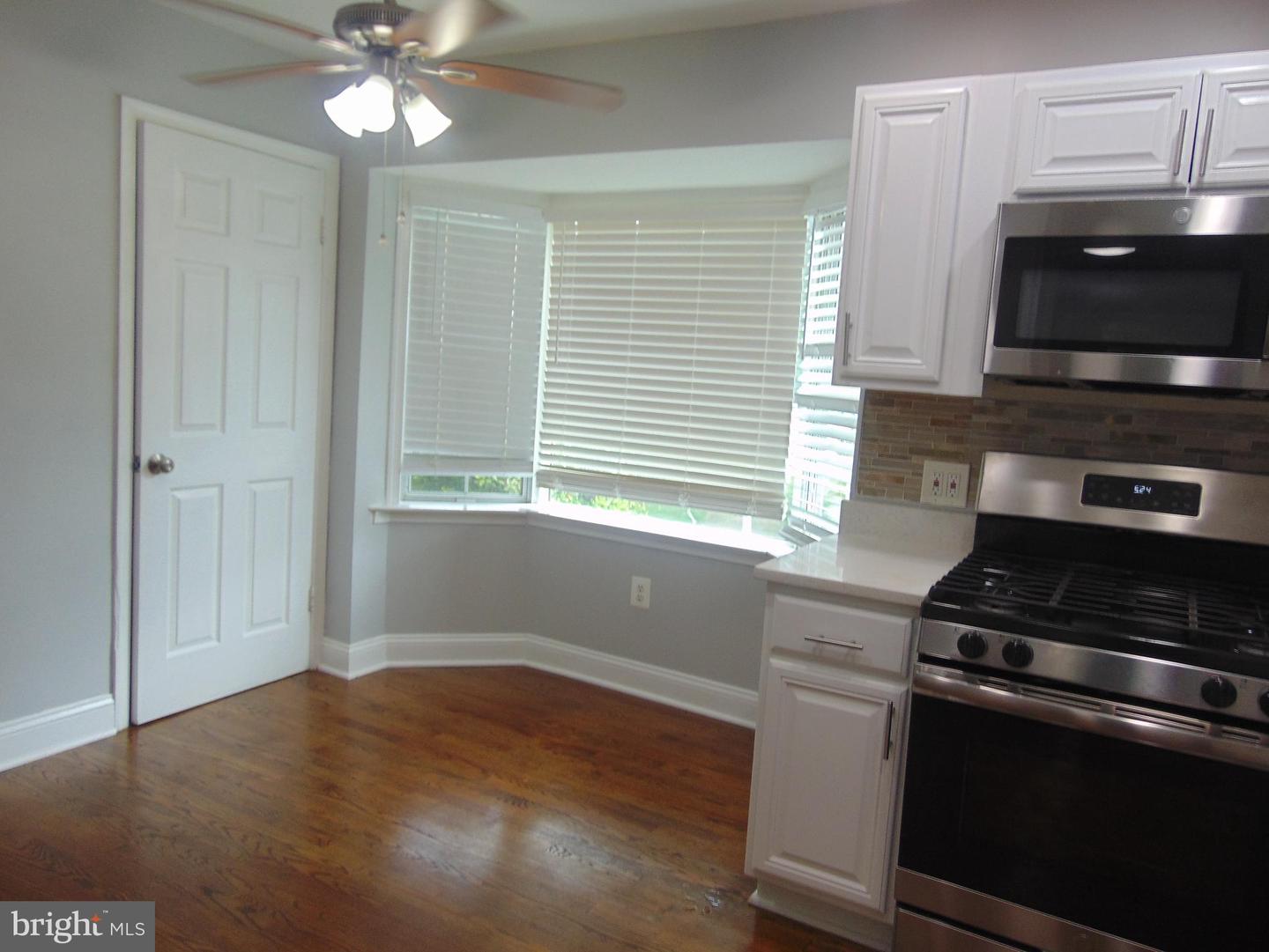 14668 FOX GLOVE CT, WOODBRIDGE, Virginia 22193, 3 Bedrooms Bedrooms, ,2 BathroomsBathrooms,Residential,For sale,14668 FOX GLOVE CT,VAPW2101724 MLS # VAPW2101724