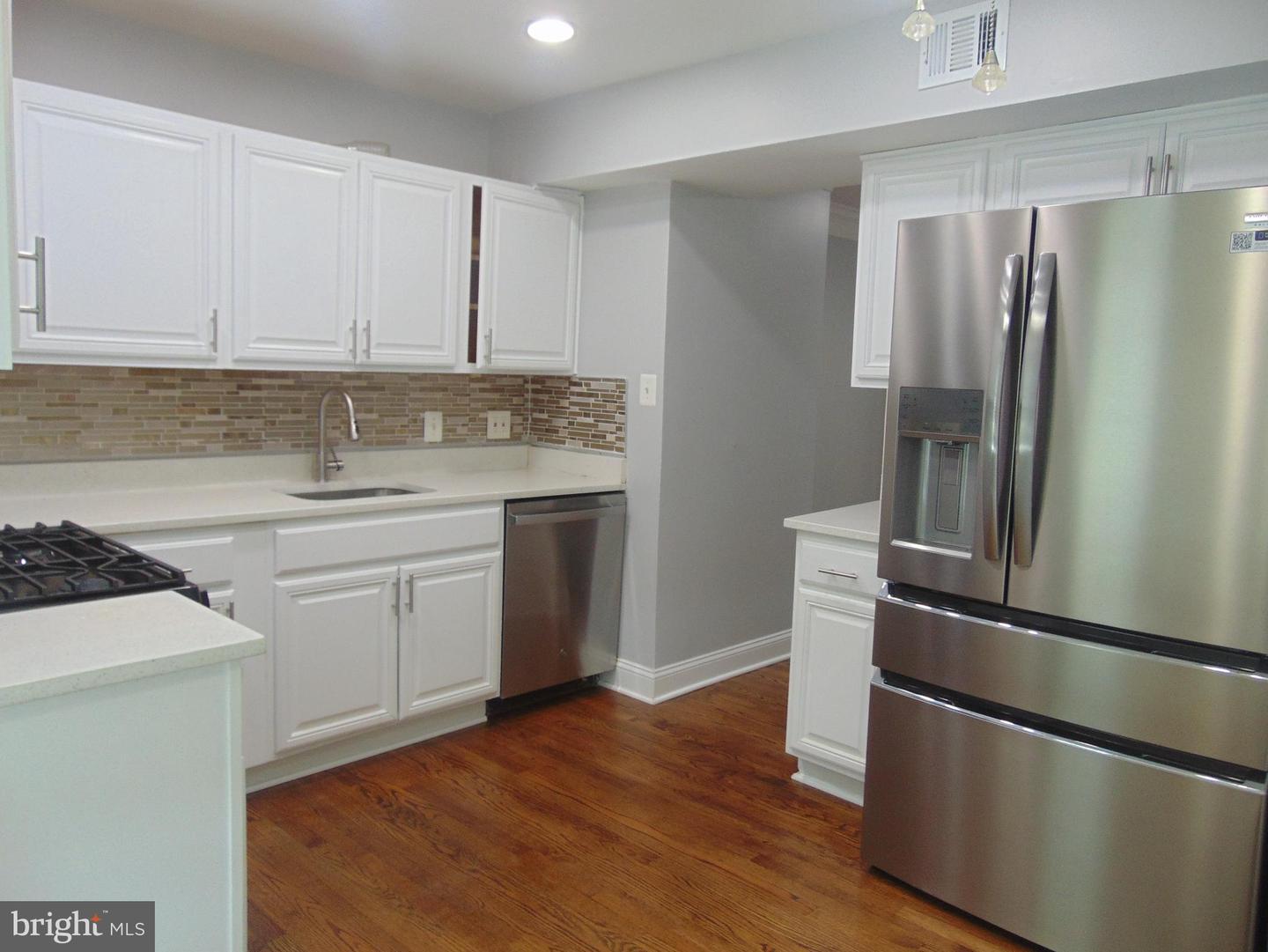 14668 FOX GLOVE CT, WOODBRIDGE, Virginia 22193, 3 Bedrooms Bedrooms, ,2 BathroomsBathrooms,Residential,For sale,14668 FOX GLOVE CT,VAPW2101724 MLS # VAPW2101724