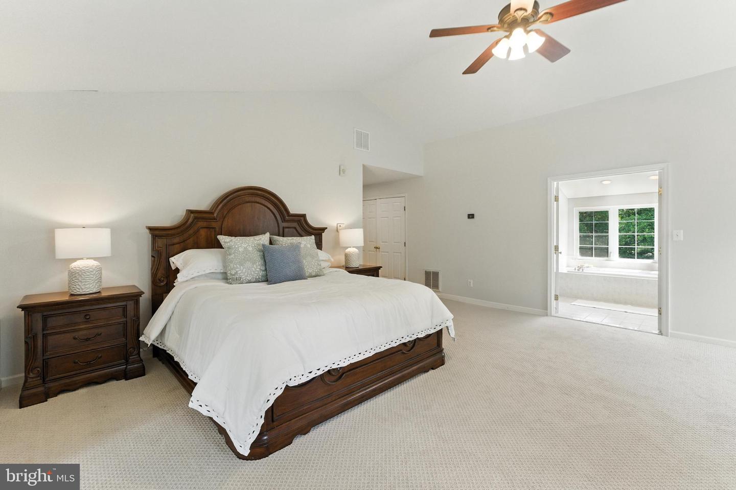7401 CLIFTON QUARRY DR, CLIFTON, Virginia 20124, 4 Bedrooms Bedrooms, ,3 BathroomsBathrooms,Residential,For sale,7401 CLIFTON QUARRY DR,VAFX2261940 MLS # VAFX2261940