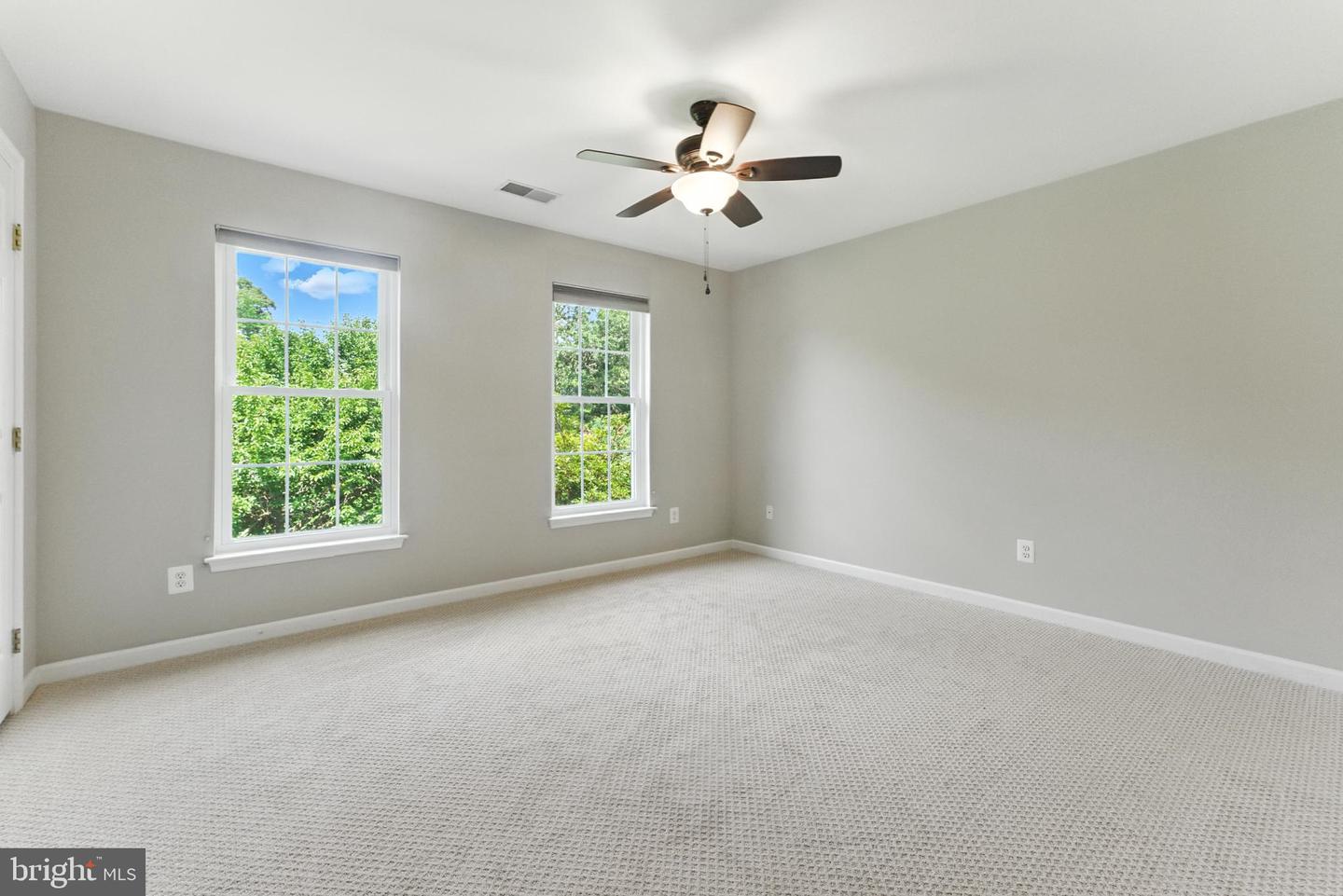 7401 CLIFTON QUARRY DR, CLIFTON, Virginia 20124, 4 Bedrooms Bedrooms, ,3 BathroomsBathrooms,Residential,For sale,7401 CLIFTON QUARRY DR,VAFX2261940 MLS # VAFX2261940