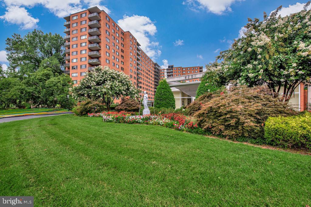 4201 CATHEDRAL AVE NW #902W, WASHINGTON, District Of Columbia 20016, 2 Bedrooms Bedrooms, ,1 BathroomBathrooms,Residential,For sale,4201 CATHEDRAL AVE NW #902W,DCDC2215628 MLS # DCDC2215628