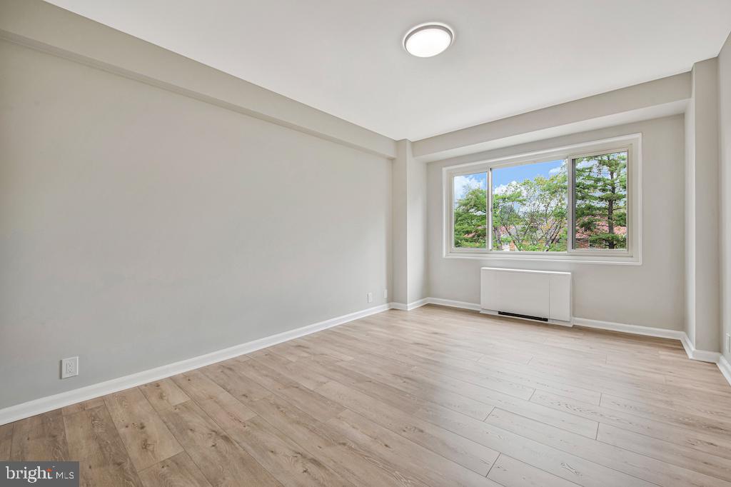 4201 CATHEDRAL AVE NW #902W, WASHINGTON, District Of Columbia 20016, 2 Bedrooms Bedrooms, ,1 BathroomBathrooms,Residential,For sale,4201 CATHEDRAL AVE NW #902W,DCDC2215628 MLS # DCDC2215628