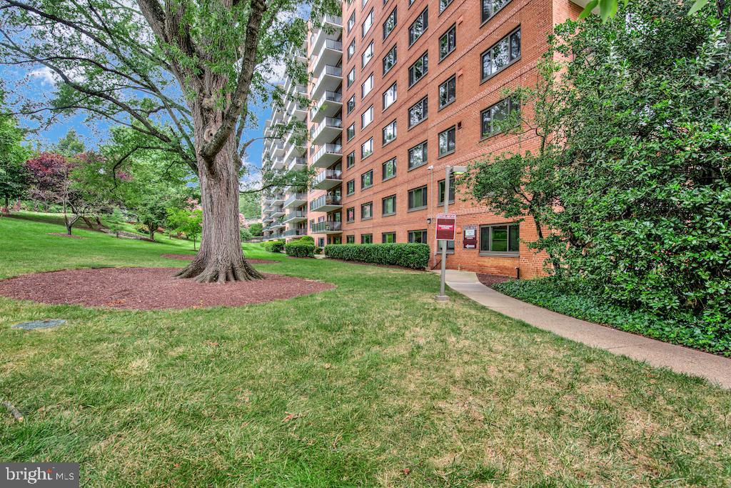 4201 CATHEDRAL AVE NW #902W, WASHINGTON, District Of Columbia 20016, 2 Bedrooms Bedrooms, ,1 BathroomBathrooms,Residential,For sale,4201 CATHEDRAL AVE NW #902W,DCDC2215628 MLS # DCDC2215628
