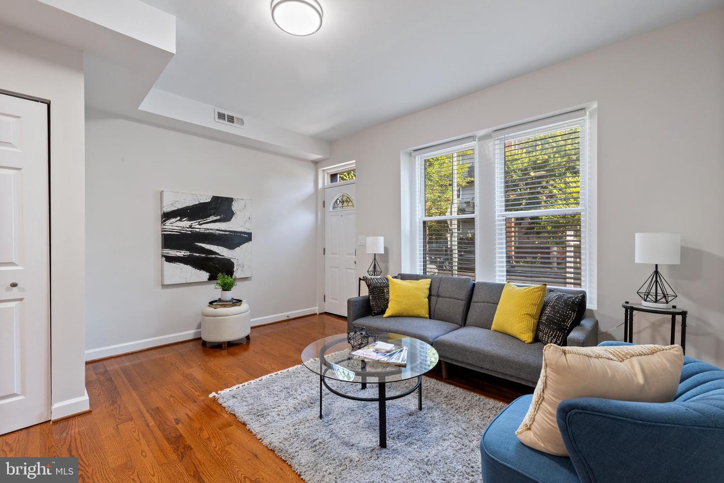 1507 C ST SE, WASHINGTON, District Of Columbia 20003, 2 Bedrooms Bedrooms, ,2 BathroomsBathrooms,Residential,For sale,1507 C ST SE,DCDC2215630 MLS # DCDC2215630