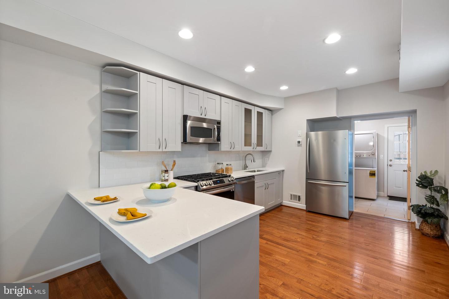 1507 C ST SE, WASHINGTON, District Of Columbia 20003, 2 Bedrooms Bedrooms, ,2 BathroomsBathrooms,Residential,For sale,1507 C ST SE,DCDC2215630 MLS # DCDC2215630