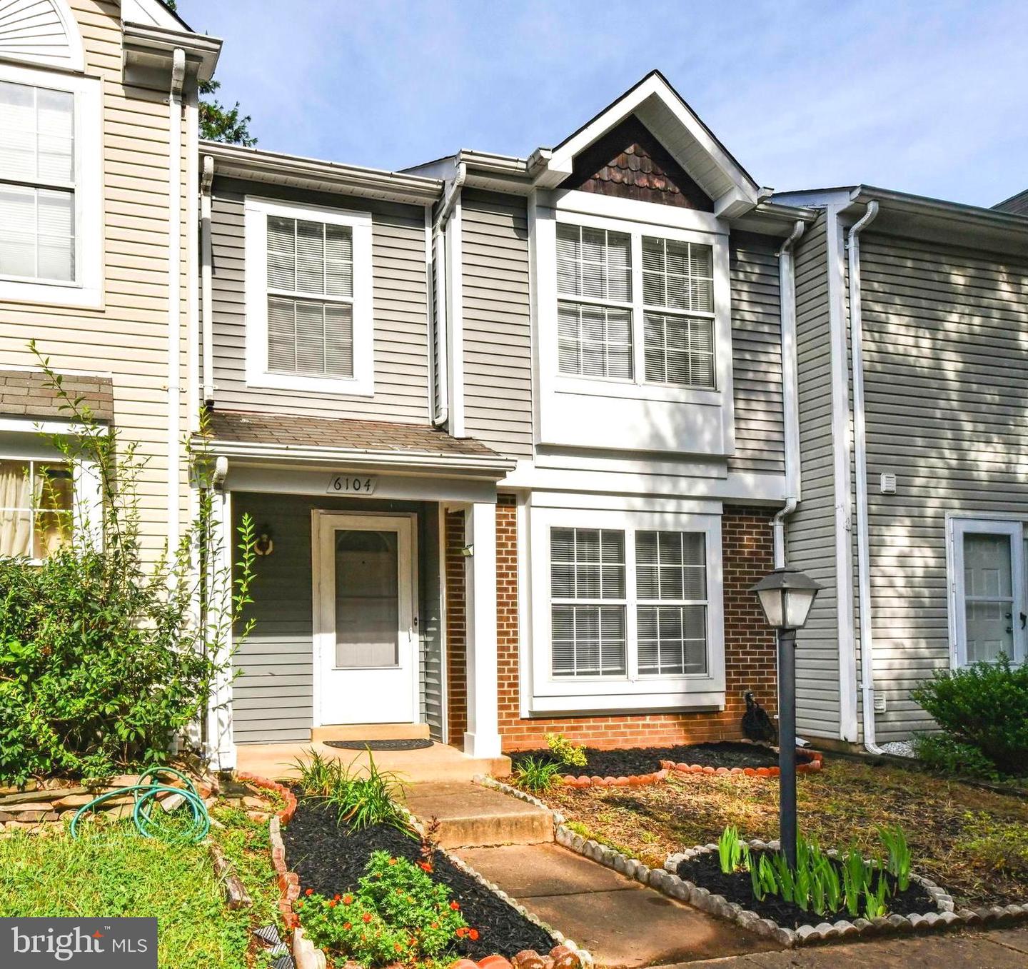 6104 ROCKY WAY CT, CENTREVILLE, Virginia 20120, 3 Bedrooms Bedrooms, ,1 BathroomBathrooms,Residential,For sale,6104 ROCKY WAY CT,VAFX2261998 MLS # VAFX2261998