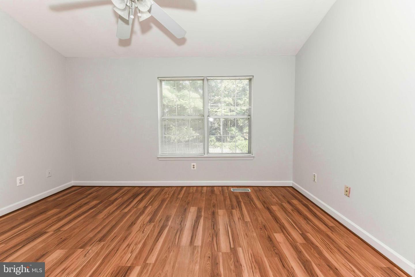6104 ROCKY WAY CT, CENTREVILLE, Virginia 20120, 3 Bedrooms Bedrooms, ,1 BathroomBathrooms,Residential,For sale,6104 ROCKY WAY CT,VAFX2261998 MLS # VAFX2261998