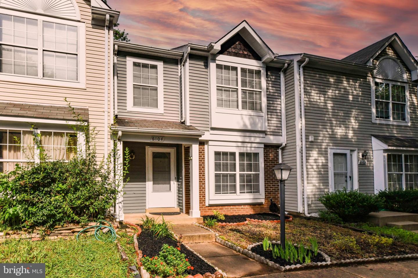 6104 ROCKY WAY CT, CENTREVILLE, Virginia 20120, 3 Bedrooms Bedrooms, ,1 BathroomBathrooms,Residential,For sale,6104 ROCKY WAY CT,VAFX2261998 MLS # VAFX2261998