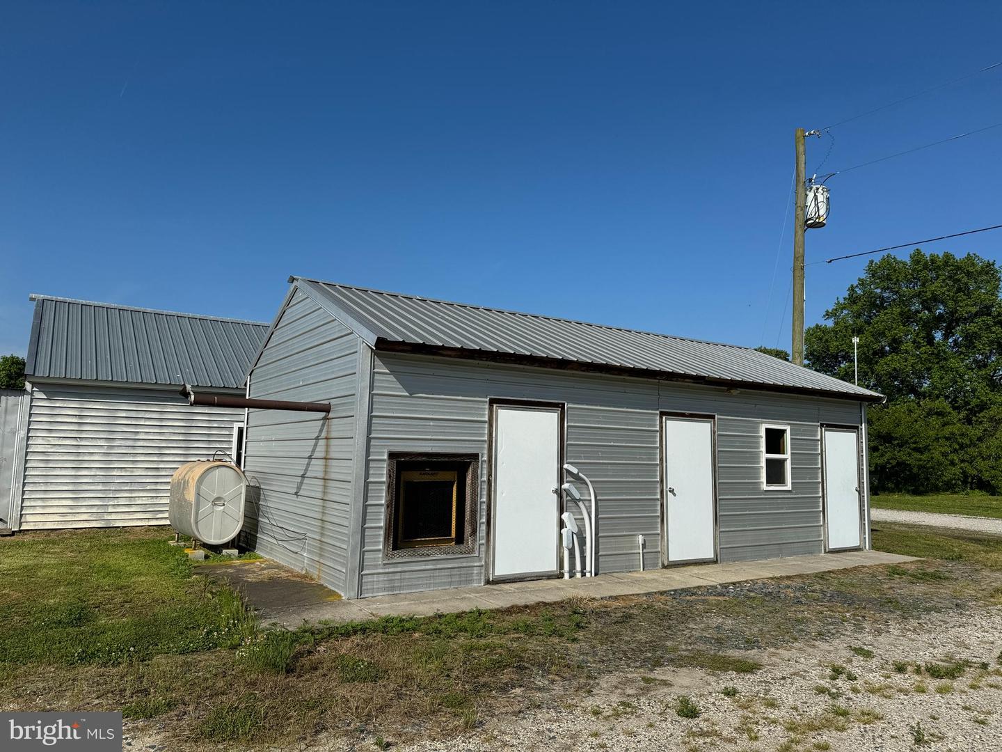 27227 SAVANNAH RD, HALLWOOD, Virginia 23359, 2 Bedrooms Bedrooms, ,2 BathroomsBathrooms,Farm,For sale,27227 SAVANNAH RD,VAAC2002174 MLS # VAAC2002174