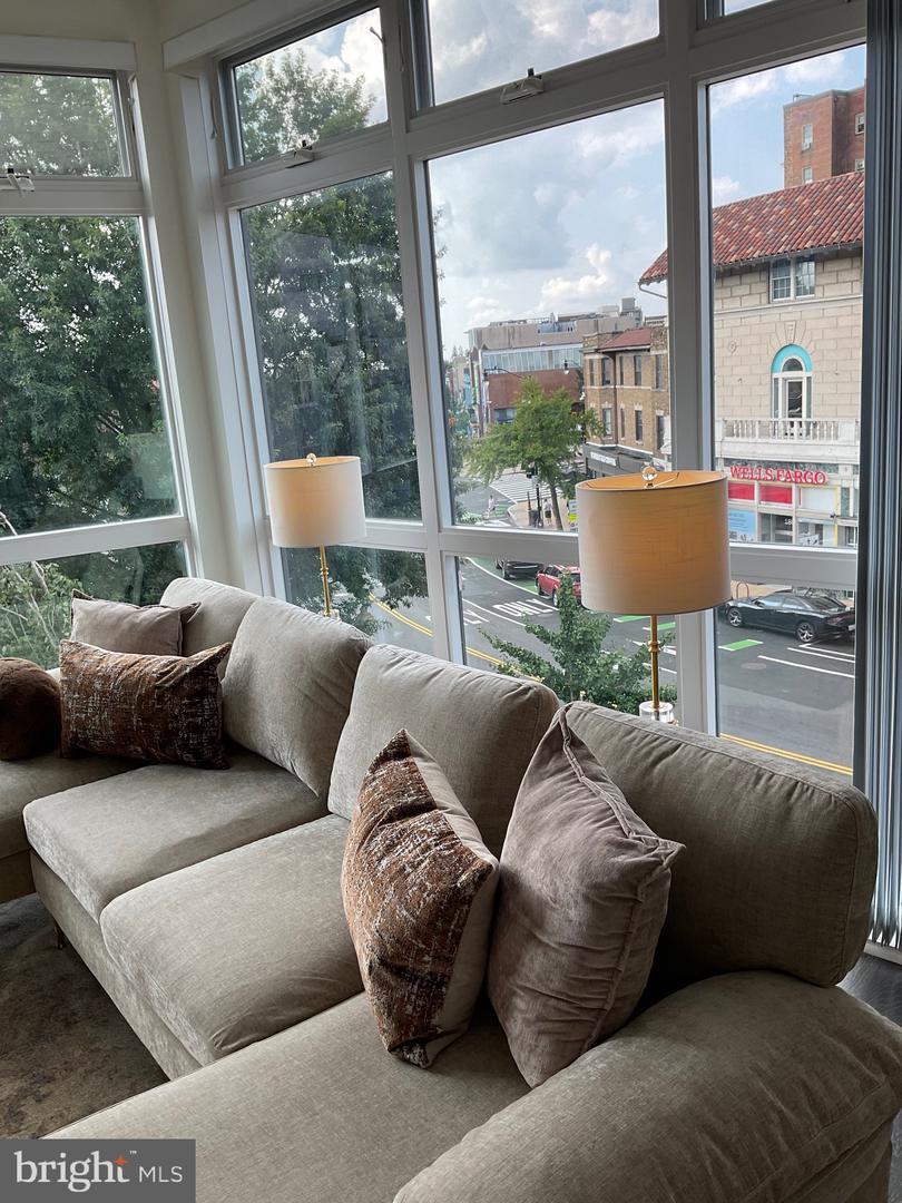 1794 LANIER PL NW #308, WASHINGTON, District Of Columbia 20009, 2 Bedrooms Bedrooms, ,2 BathroomsBathrooms,Residential,For sale,1794 LANIER PL NW #308,DCDC2188068 MLS # DCDC2188068