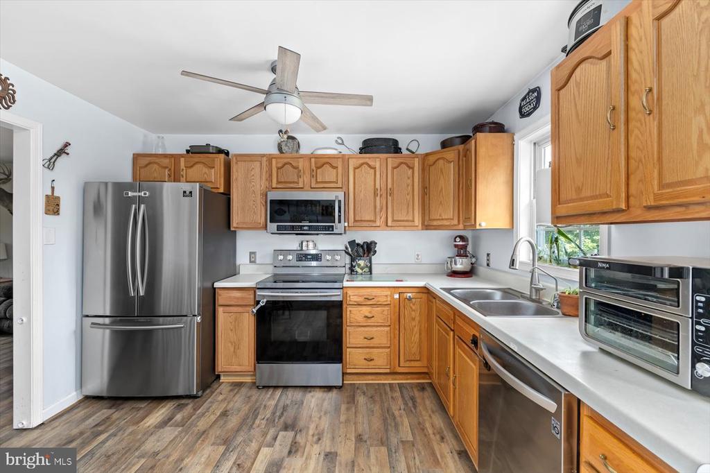 855 JOHNSON RD, MINERAL, Virginia 23117, 3 Bedrooms Bedrooms, ,2 BathroomsBathrooms,Residential,855 JOHNSON RD,VALA2008304 MLS # VALA2008304