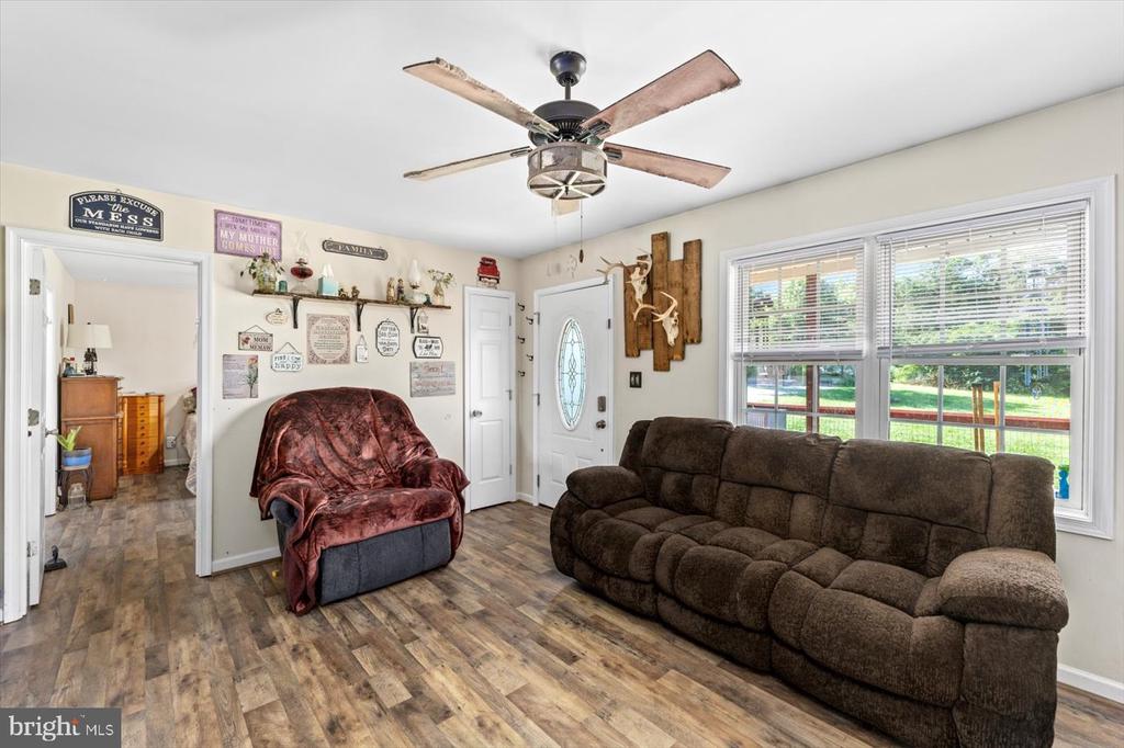 855 JOHNSON RD, MINERAL, Virginia 23117, 3 Bedrooms Bedrooms, ,2 BathroomsBathrooms,Residential,855 JOHNSON RD,VALA2008304 MLS # VALA2008304