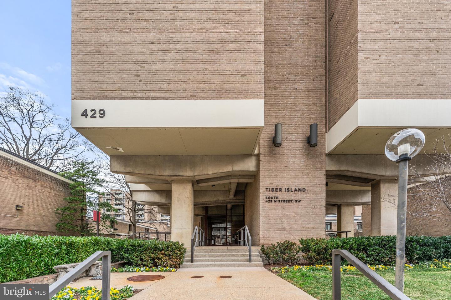 429 N ST SW #S504, WASHINGTON, District Of Columbia 20024, 2 Bedrooms Bedrooms, ,2 BathroomsBathrooms,Residential,For sale,429 N ST SW #S504,DCDC2188596 MLS # DCDC2188596