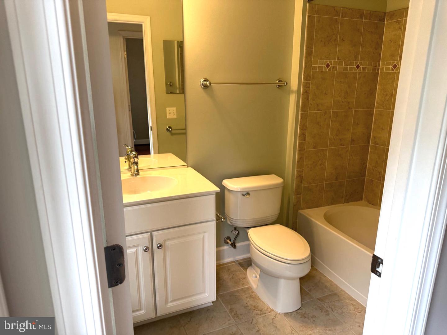 14669 CROSSFIELD WAY, WOODBRIDGE, Virginia 22191, 4 Bedrooms Bedrooms, ,3 BathroomsBathrooms,Residential,For sale,14669 CROSSFIELD WAY,VAPW2091958 MLS # VAPW2091958