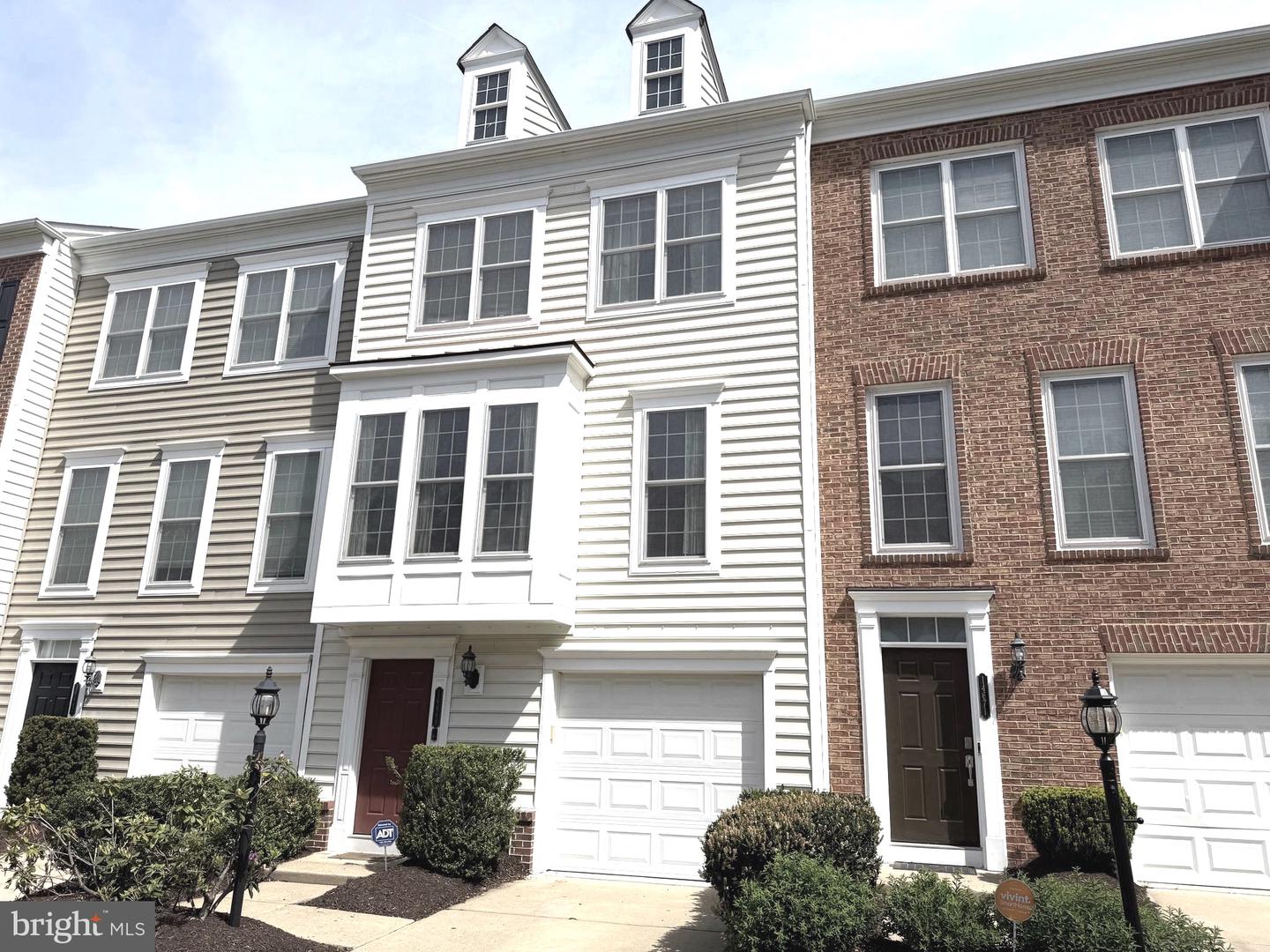 14669 CROSSFIELD WAY, WOODBRIDGE, Virginia 22191, 4 Bedrooms Bedrooms, ,3 BathroomsBathrooms,Residential,For sale,14669 CROSSFIELD WAY,VAPW2091958 MLS # VAPW2091958