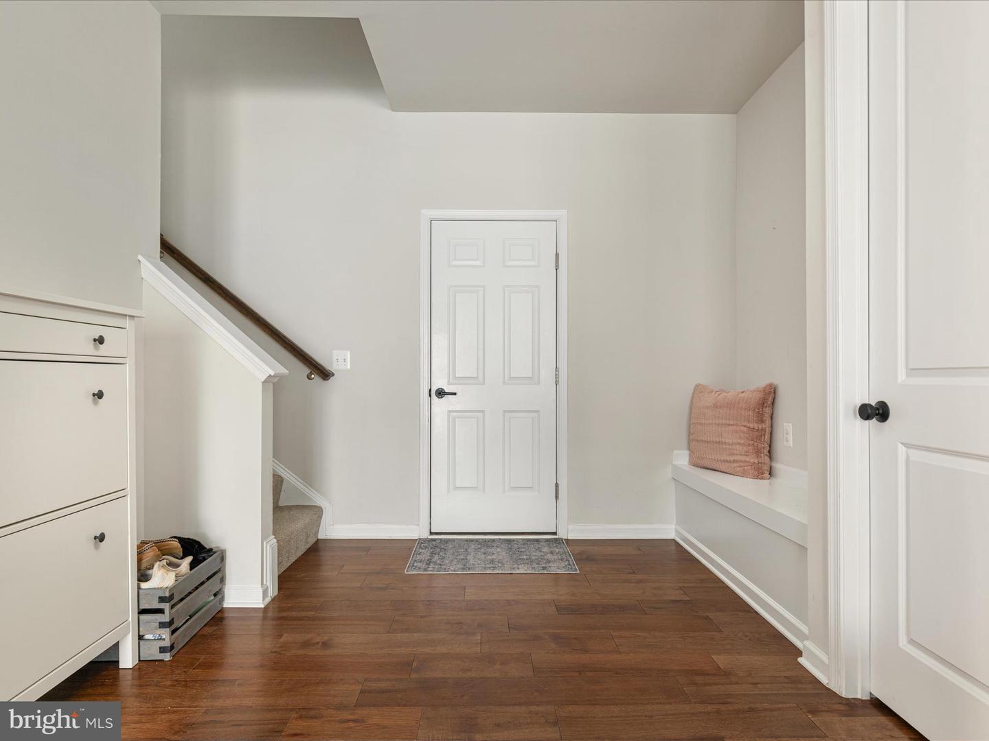 42973 RUNNING CREEK SQ, LEESBURG, Virginia 20175, 3 Bedrooms Bedrooms, ,3 BathroomsBathrooms,Residential,For sale,42973 RUNNING CREEK SQ,VALO2094370 MLS # VALO2094370