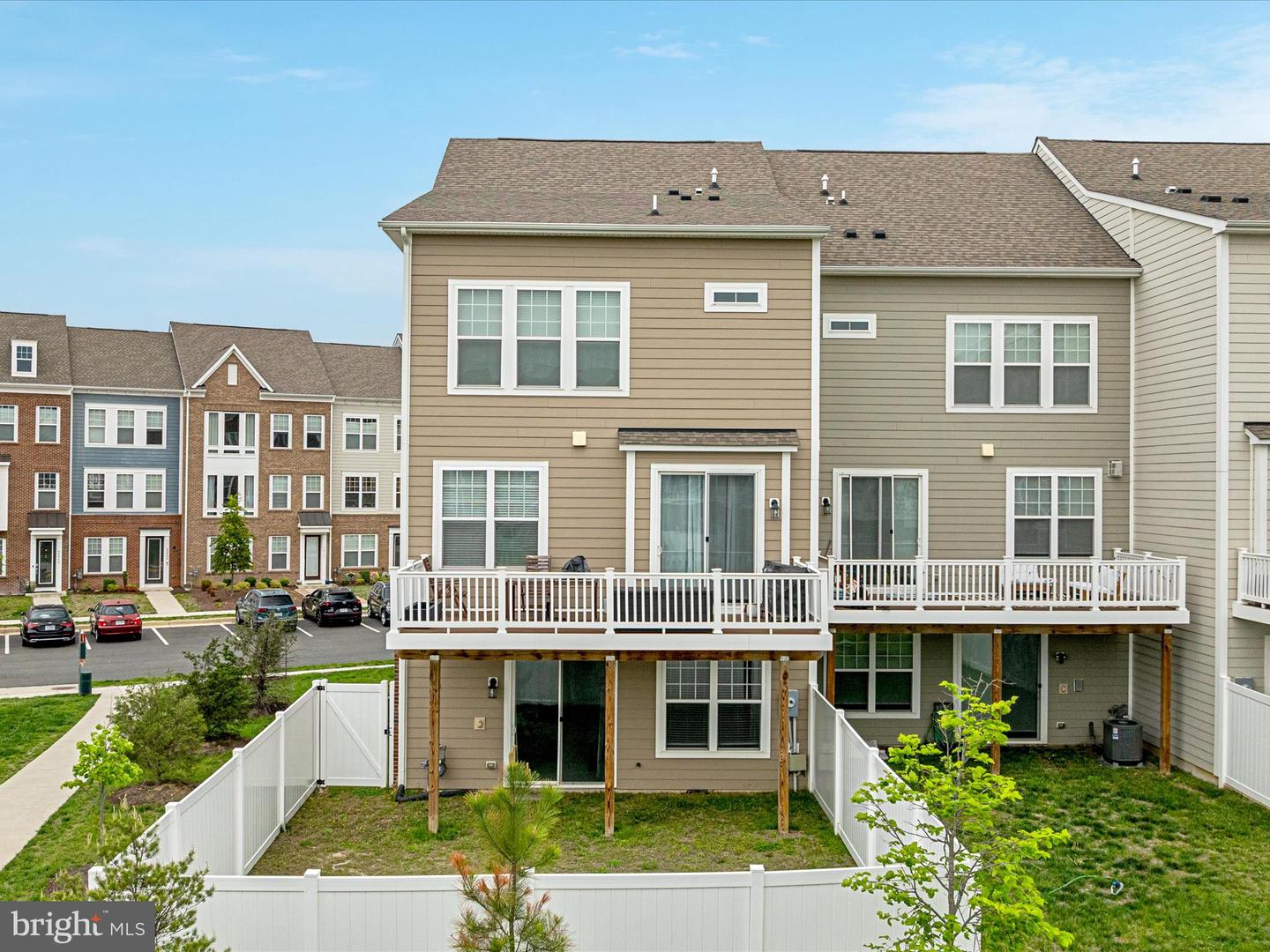 42973 RUNNING CREEK SQ, LEESBURG, Virginia 20175, 3 Bedrooms Bedrooms, ,3 BathroomsBathrooms,Residential,For sale,42973 RUNNING CREEK SQ,VALO2094370 MLS # VALO2094370