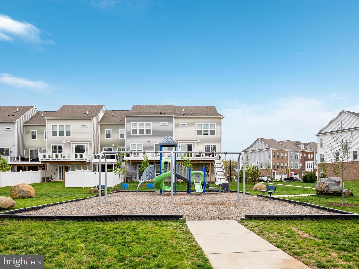 42973 RUNNING CREEK SQ, LEESBURG, Virginia 20175, 3 Bedrooms Bedrooms, ,3 BathroomsBathrooms,Residential,For sale,42973 RUNNING CREEK SQ,VALO2094370 MLS # VALO2094370