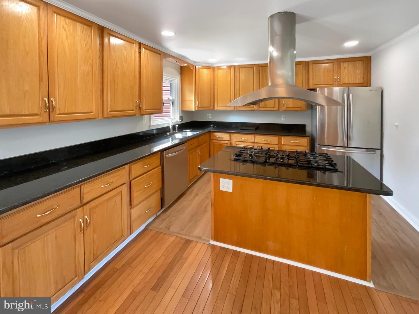 13324 KIRKDALE CT, WOODBRIDGE, Virginia 22193, 4 Bedrooms Bedrooms, ,3 BathroomsBathrooms,Residential,For sale,13324 KIRKDALE CT,VAPW2092778 MLS # VAPW2092778