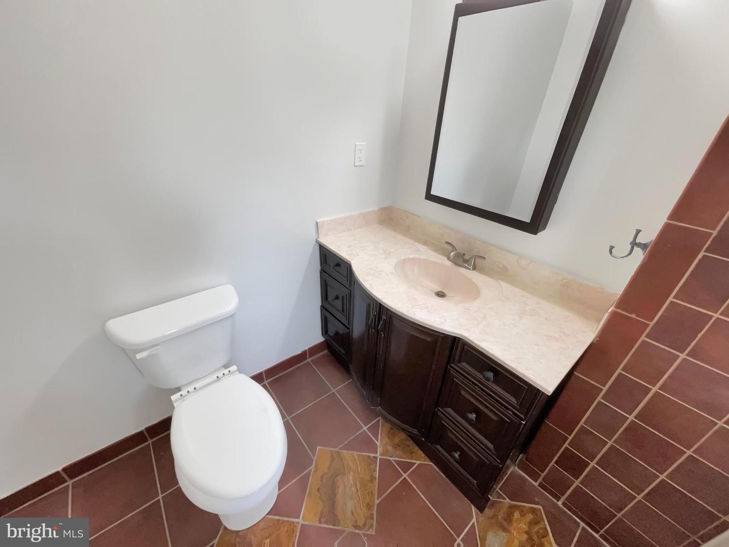 13324 KIRKDALE CT, WOODBRIDGE, Virginia 22193, 4 Bedrooms Bedrooms, ,3 BathroomsBathrooms,Residential,For sale,13324 KIRKDALE CT,VAPW2092778 MLS # VAPW2092778