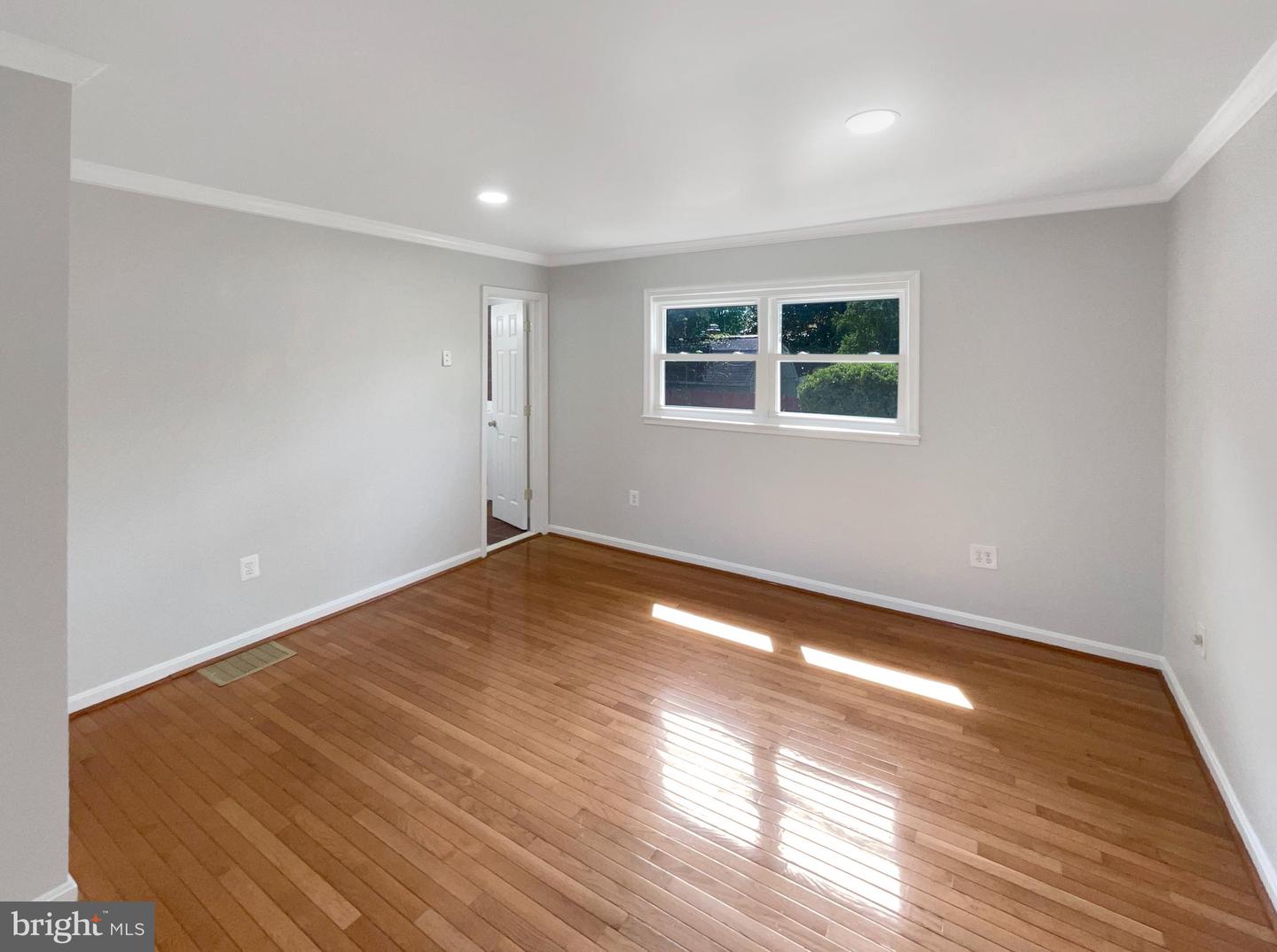 13324 KIRKDALE CT, WOODBRIDGE, Virginia 22193, 4 Bedrooms Bedrooms, ,3 BathroomsBathrooms,Residential,For sale,13324 KIRKDALE CT,VAPW2092778 MLS # VAPW2092778