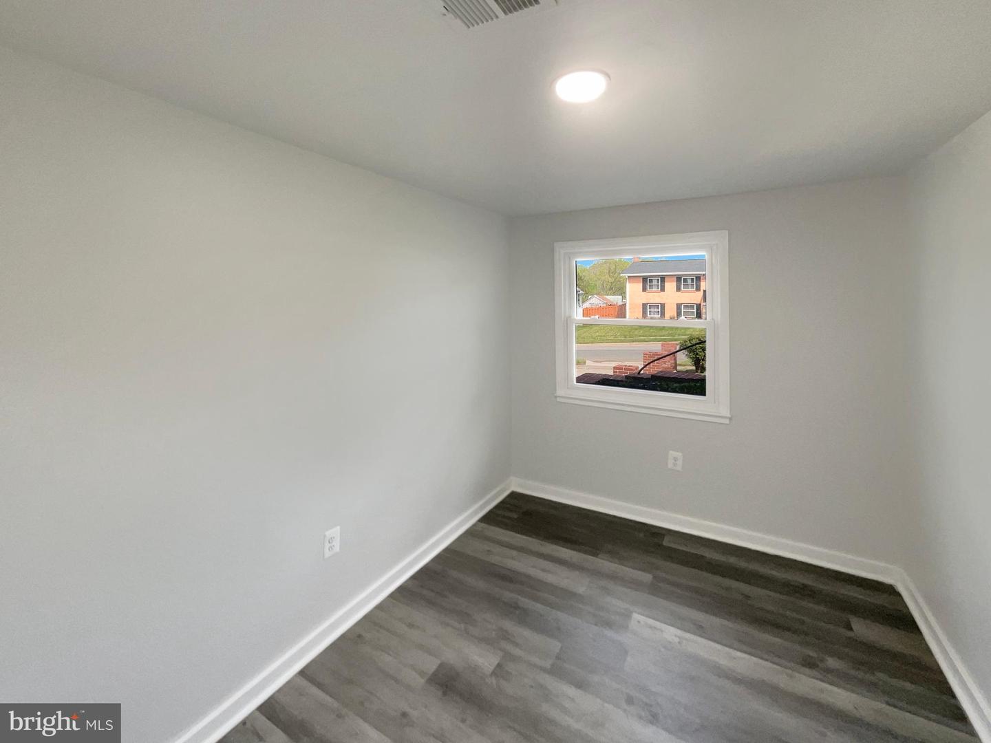 13324 KIRKDALE CT, WOODBRIDGE, Virginia 22193, 4 Bedrooms Bedrooms, ,3 BathroomsBathrooms,Residential,For sale,13324 KIRKDALE CT,VAPW2092778 MLS # VAPW2092778