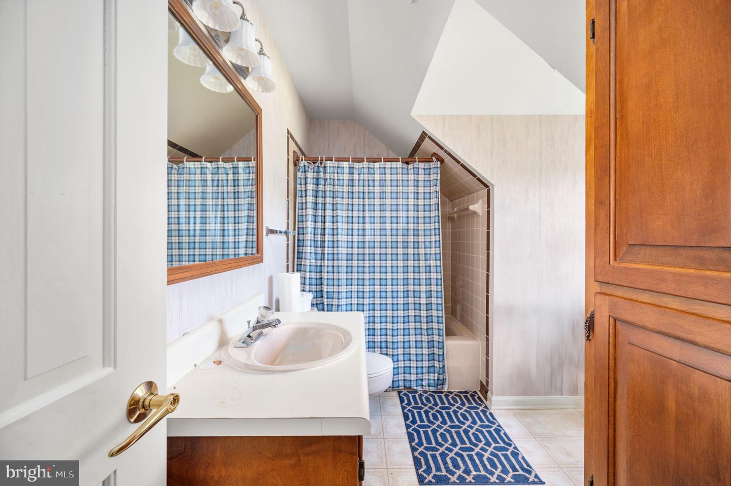 659 PEA RIDGE RD, HOOD, Virginia 22723, 4 Bedrooms Bedrooms, ,3 BathroomsBathrooms,Residential,For sale,659 PEA RIDGE RD,VAMA2002282 MLS # VAMA2002282