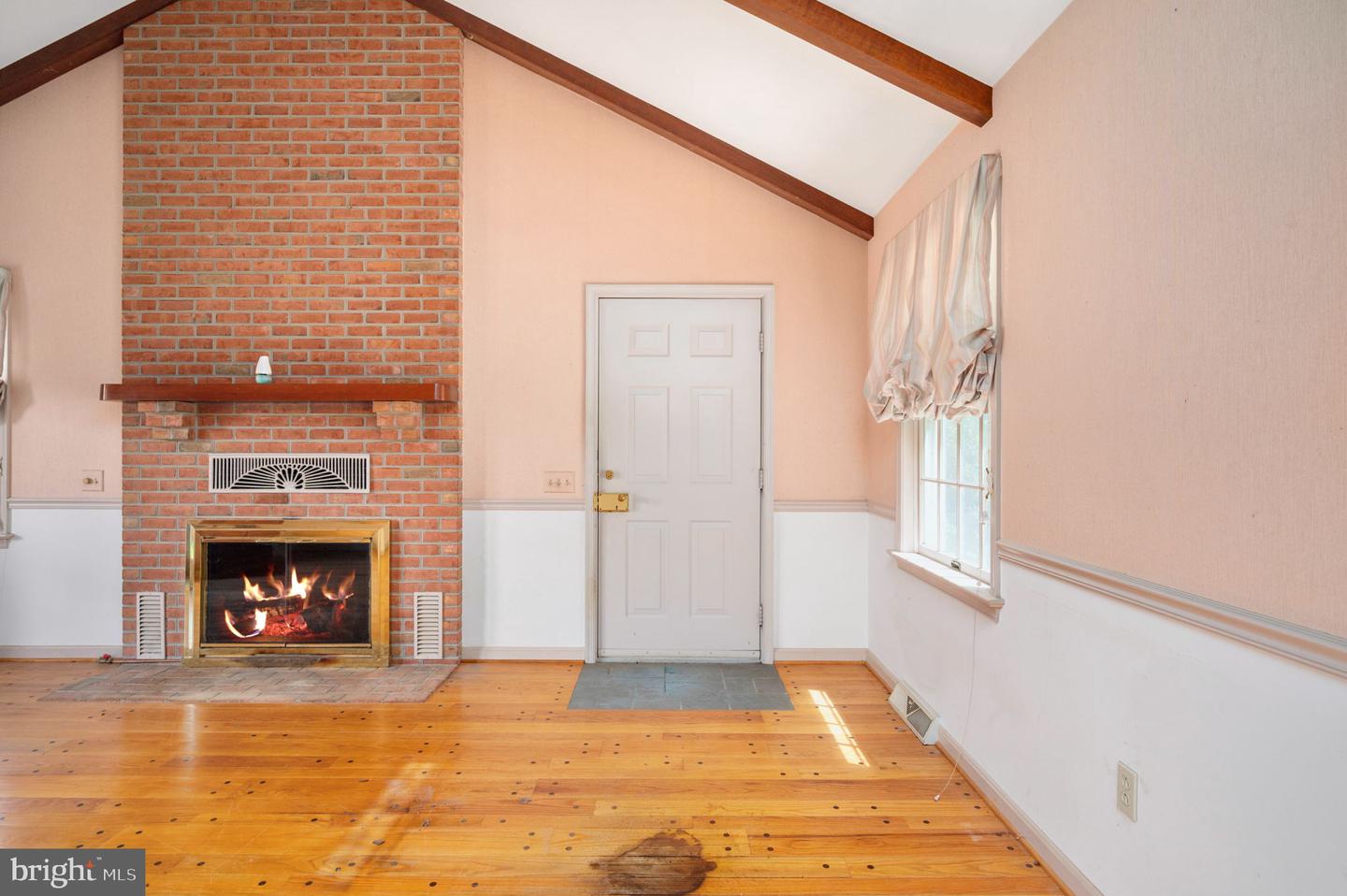 659 PEA RIDGE RD, HOOD, Virginia 22723, 4 Bedrooms Bedrooms, ,3 BathroomsBathrooms,Residential,For sale,659 PEA RIDGE RD,VAMA2002282 MLS # VAMA2002282