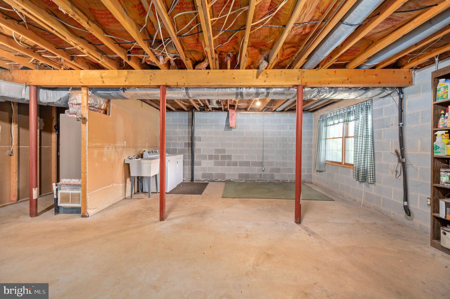 659 PEA RIDGE RD, HOOD, Virginia 22723, 4 Bedrooms Bedrooms, ,3 BathroomsBathrooms,Residential,For sale,659 PEA RIDGE RD,VAMA2002282 MLS # VAMA2002282