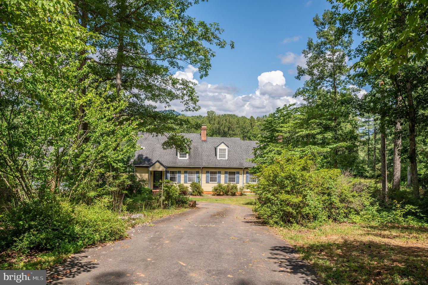 659 PEA RIDGE RD, HOOD, Virginia 22723, 4 Bedrooms Bedrooms, ,3 BathroomsBathrooms,Residential,For sale,659 PEA RIDGE RD,VAMA2002282 MLS # VAMA2002282