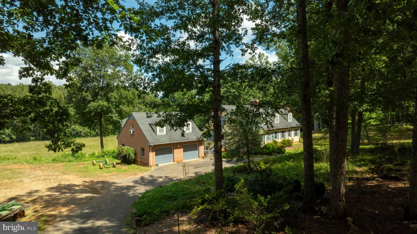 659 PEA RIDGE RD, HOOD, Virginia 22723, 4 Bedrooms Bedrooms, ,3 BathroomsBathrooms,Residential,For sale,659 PEA RIDGE RD,VAMA2002282 MLS # VAMA2002282