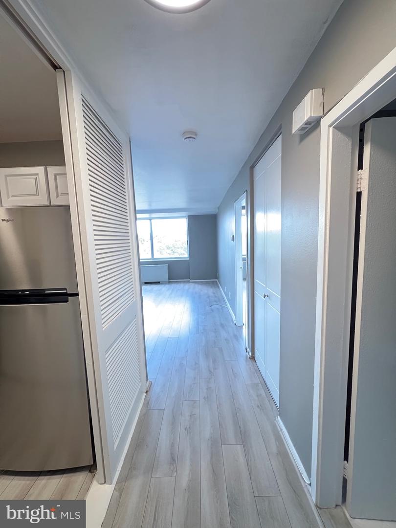 301 N BEAUREGARD ST #509, ALEXANDRIA, Virginia 22312, 1 Bedroom Bedrooms, ,1 BathroomBathrooms,Residential,For sale,301 N BEAUREGARD ST #509,VAAX2046650 MLS # VAAX2046650