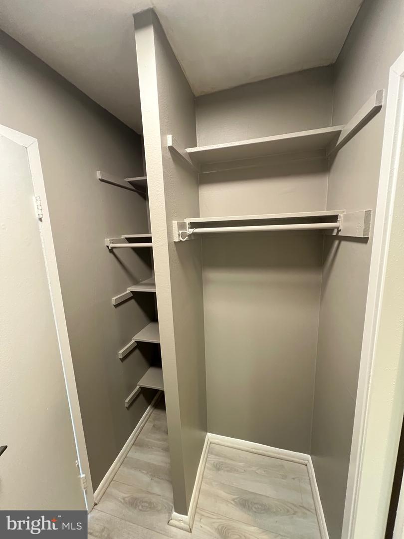 301 N BEAUREGARD ST #509, ALEXANDRIA, Virginia 22312, 1 Bedroom Bedrooms, ,1 BathroomBathrooms,Residential,For sale,301 N BEAUREGARD ST #509,VAAX2046650 MLS # VAAX2046650