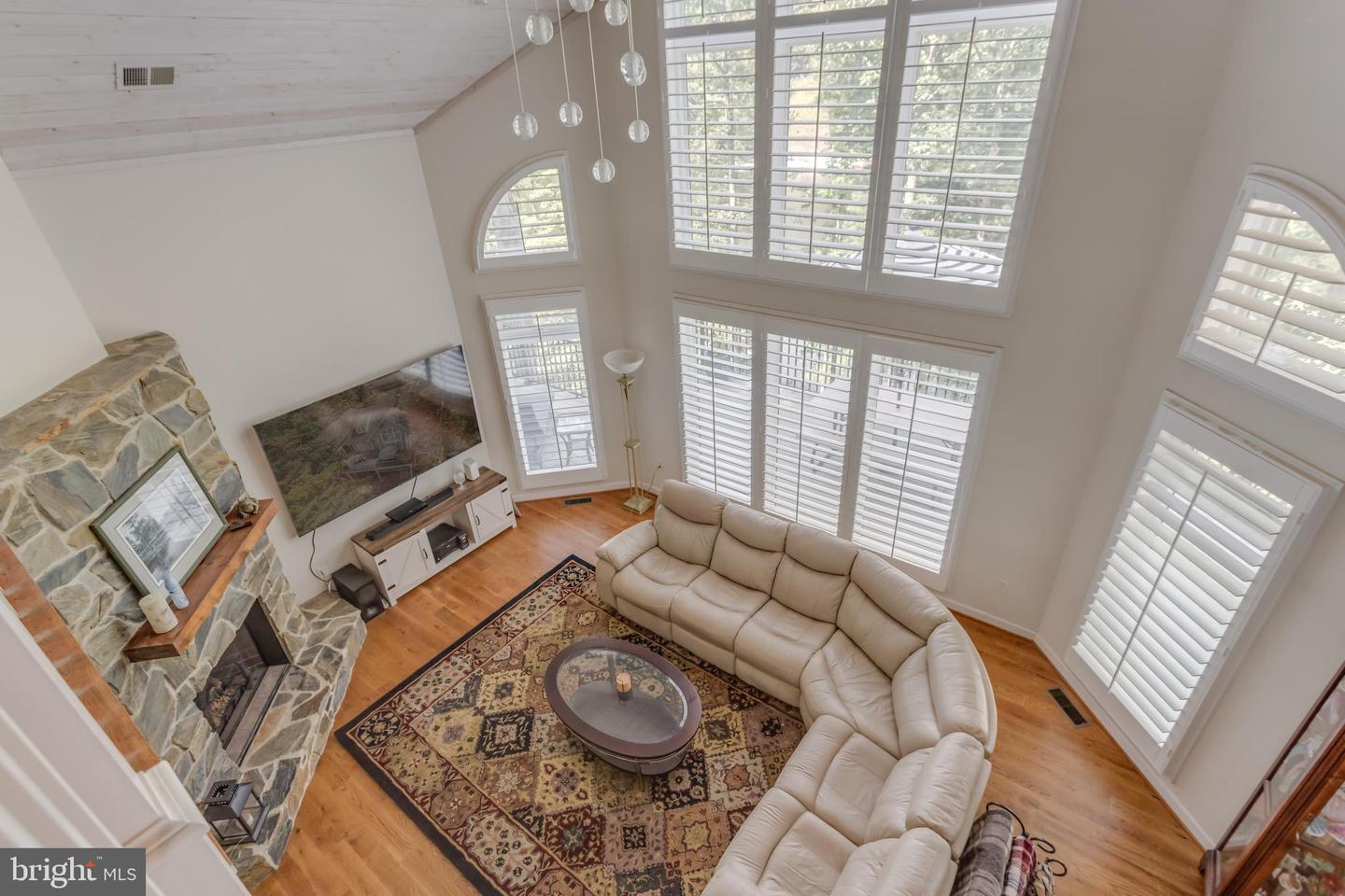 1079 LAKEVIEW DR, CROSS JUNCTION, Virginia 22625, 4 Bedrooms Bedrooms, ,3 BathroomsBathrooms,Residential,For sale,1079 LAKEVIEW DR,VAFV2035070 MLS # VAFV2035070